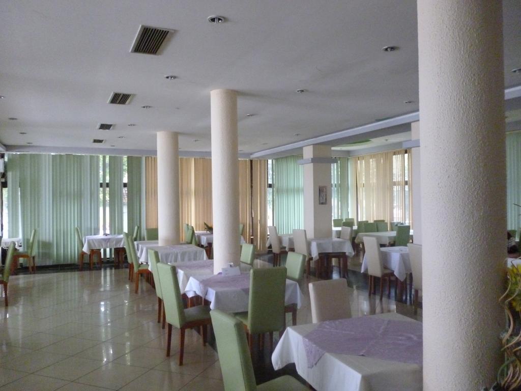 Polin Hotel Dojran Exterior photo