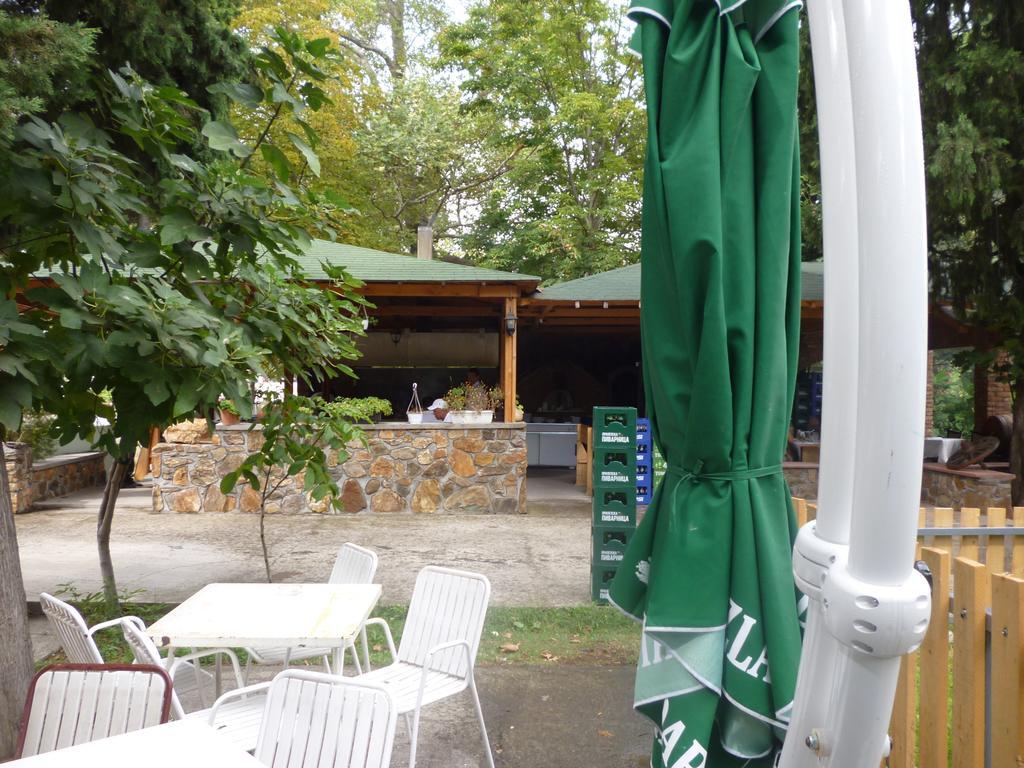 Polin Hotel Dojran Exterior photo