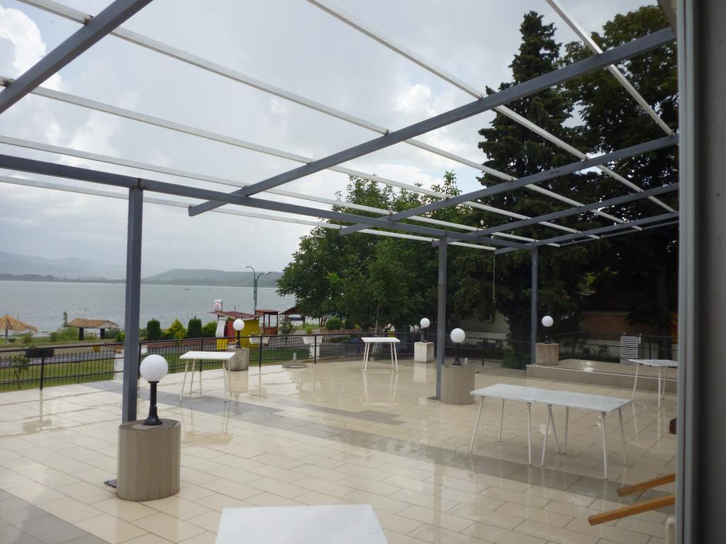 Polin Hotel Dojran Exterior photo