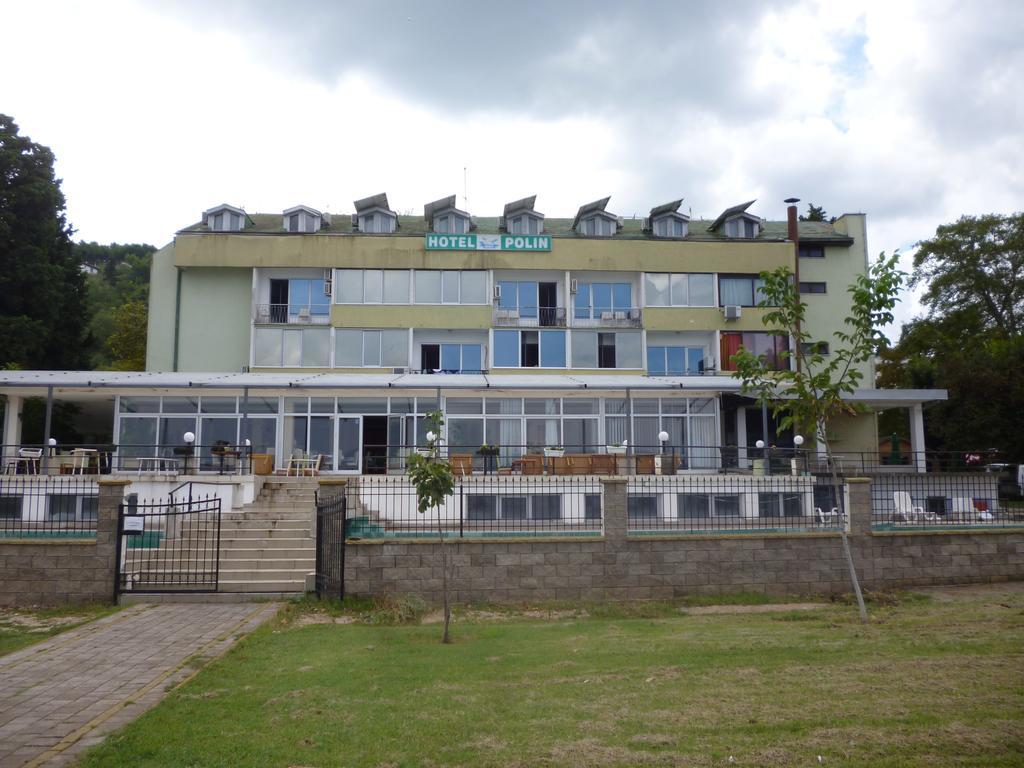 Polin Hotel Dojran Exterior photo