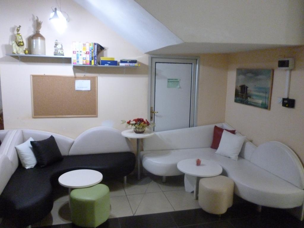 Polin Hotel Dojran Exterior photo
